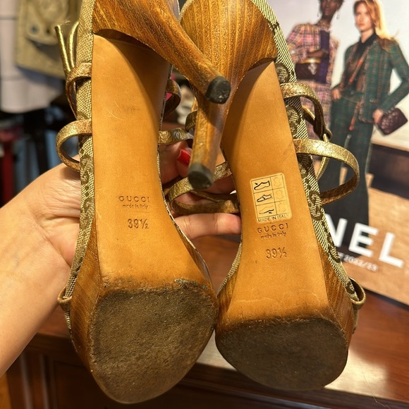 Gucci sandals sz 39.5 - Picture 6 of 9